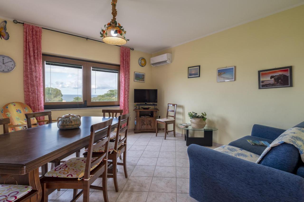 קאסטלסארדו Villa Pitti מראה חיצוני תמונה